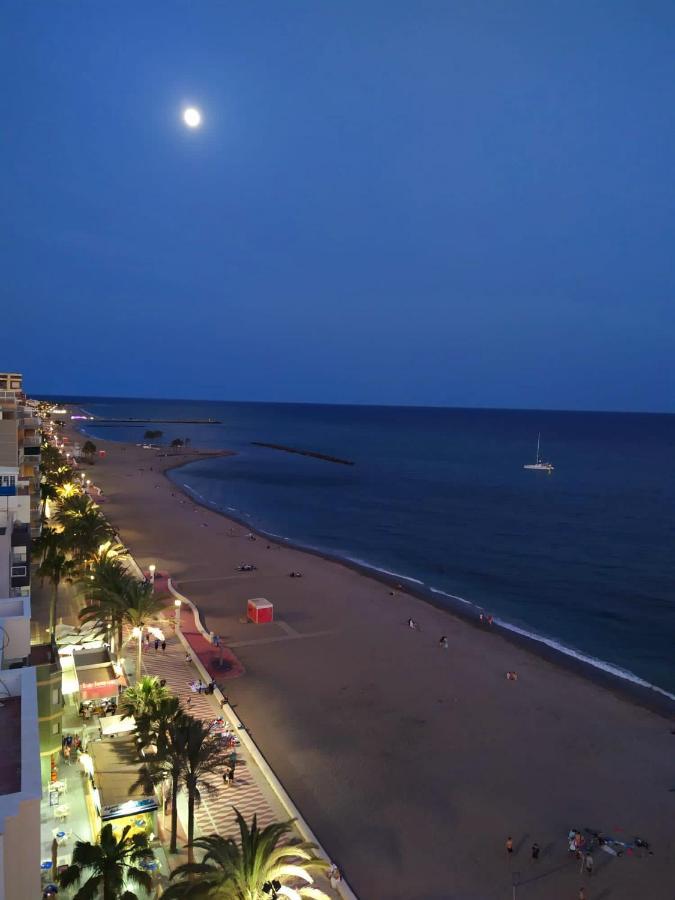 Increible Atico Con Vistas A La Bahia De Almeria Luaran gambar